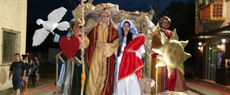 Unesc participa do Desfile de Natal de Nova Veneza