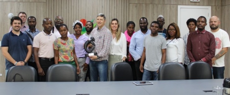 Ps-graduandos da Angola se despedem da Unesc com experincias positivas na bagagem