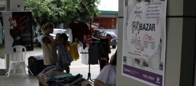 Sustentabilidade e moda no (RE)Bazar do curso de Design em Moda Unesc/Senai
