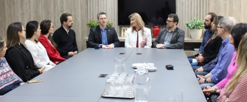 Unesc e Governo do Estado dialogam sobre o desenvolvimento do Sul