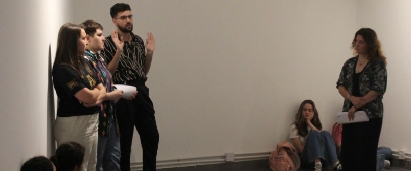 Exposio: Bloco Administrativo recebe produo de artista criciumense