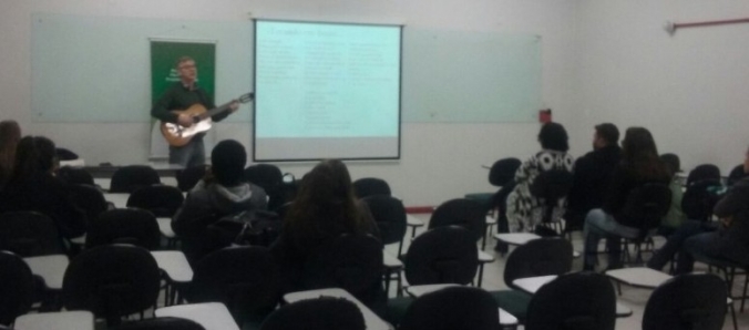 Colaboradores participam de capacita��o sobre comunica��o