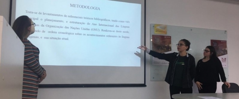 Acadmicas da Unesc apresentam artigo em Florianpolis