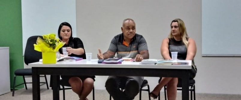 Professor do PPGE faz parte de bancas e de palestra na Universidade Estadual de Londrina