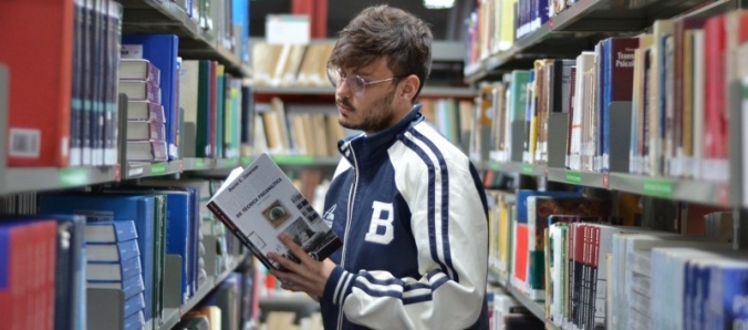 Dia do Estudante: A paixo e a correria de uma jornada tripla