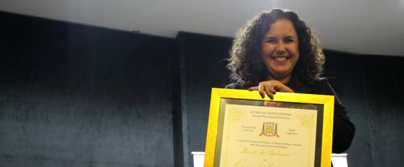 Coordenadora do Curso de Ci�ncias Cont�beis toma posse no Conselho Regional de Contabilidade de Santa Catarina