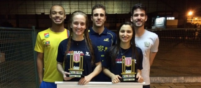 Estudantes s�o destaque nas provas de nata��o dos JUCs