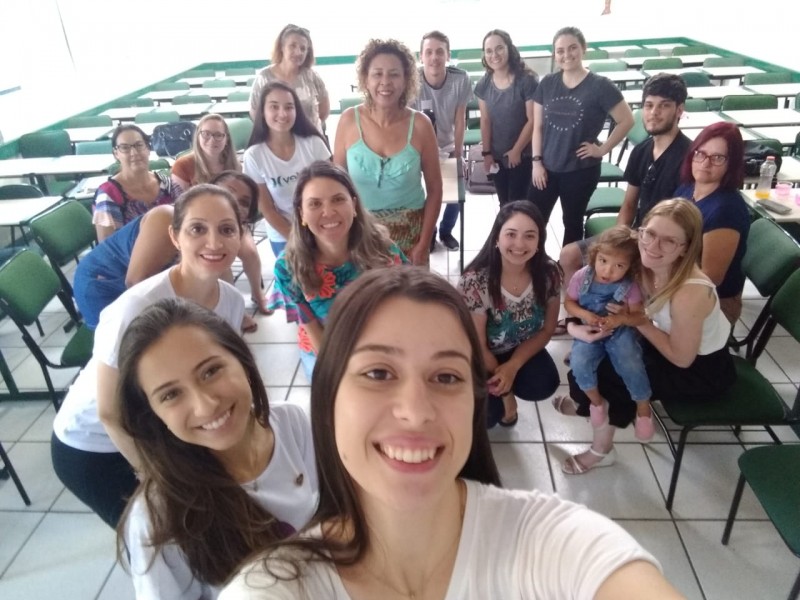 BEM VIVER COM ALZHEIMER: TEM O �LTIMO ENCONTRO DO SEMESTRE