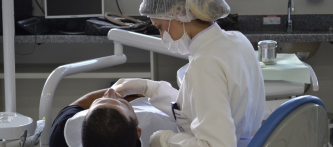 Jornada Odontolgica da Unesc traz debate sobre cirurgia bucal que vem conquistando pacientes