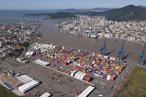 Visita Tcnica Porto de Navegantes: PORTONAVE