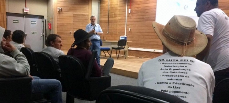 Unesc no Encontro Sul-Brasileiro de Catadores e Catadoras de Materiais Recicl�veis