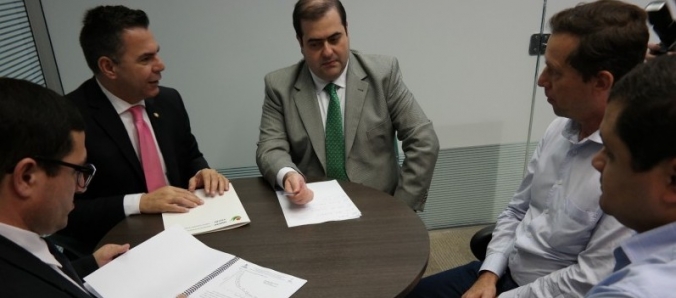 Universidade participa de reuni�o sobre Inova SC e revitaliza��o do Rio M�e Luzia