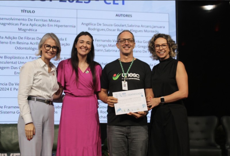 Projeto sobre empreendedorismo internacional � destaque na UNESC e conquista 1� lugar em premia��o cient�fica