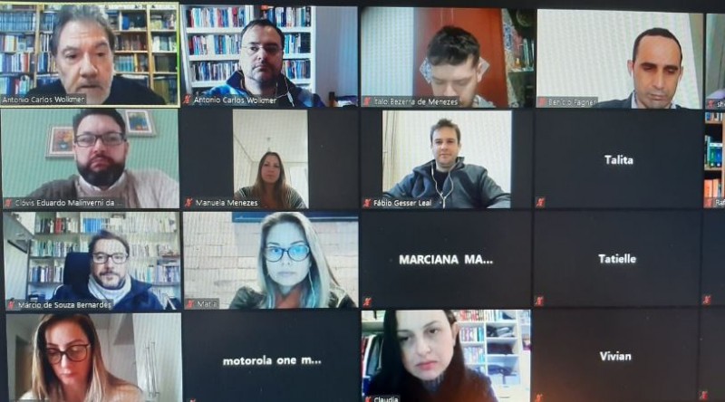 INTEGRANTES DA REDE DO COMUM REALIZAM DEBATES COM O TEMA 