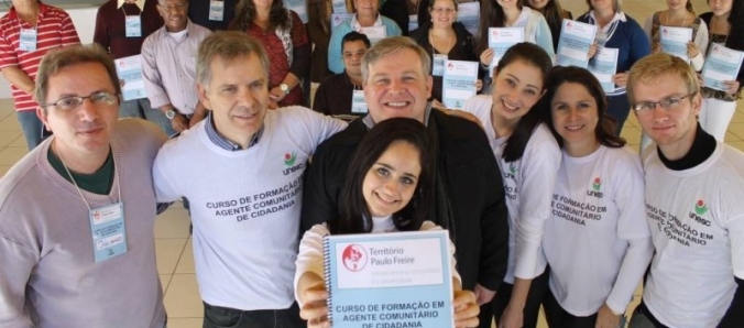 Projeto de extens�o transforma moradores em cidad�os conscientes