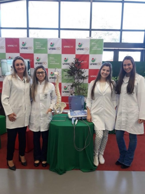 Fisioterapia Participa da Feira das Profiss�es no Munic�pio de Turvo