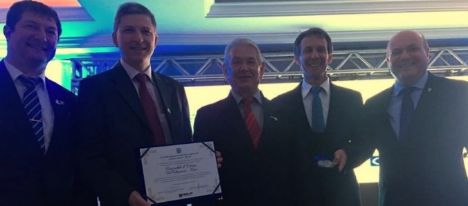 Unesc  reconhecida pelo CREA/SC com Diploma do Mrito