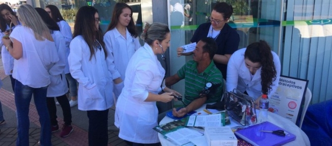 Universidade leva atividades para popula��o de Sombrio