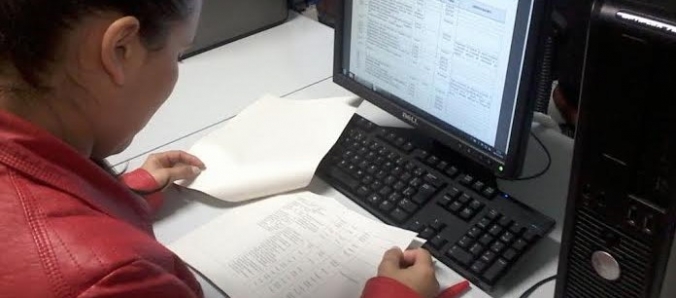 Colaboradores participam da capacitao Organizao de Arquivos e Documentos