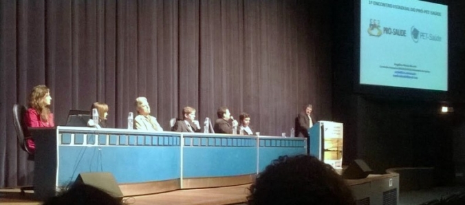 Alunos e professores participam do 1� Encontro Estadual do Pr�-Pet-Sa�de