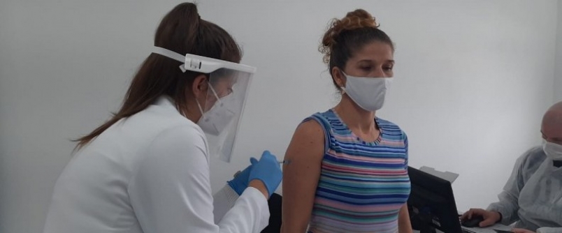 Unesc disponibiliza mais de 70 profissionais para apoio na vacinao em Cricima
