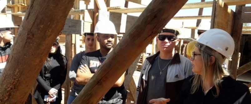 Aprendendo na pr�tica, acad�micos do curso de Engenharia Civil realizam visita t�cnica em obra