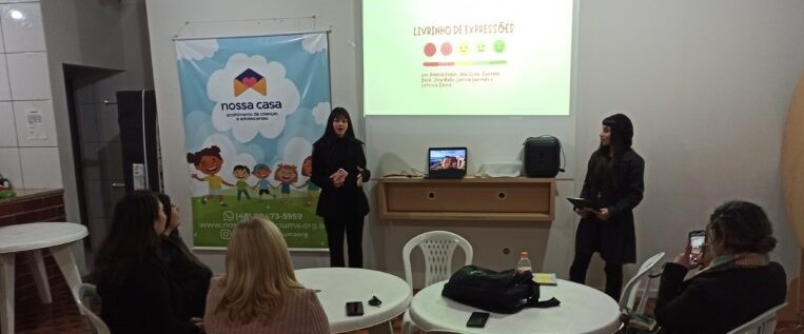 Estudantes de Design da Unesc apresentam projetos sociais  instituio Nossa Casa