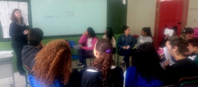 Estudantes de Letras promovem oficina de leitura em Escola de Cricima