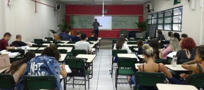 Curso de Direito da Unesc promove prepara��o dos alunos para exame da OAB