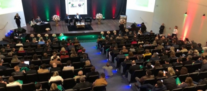 Unesc sedia f�rum Crici�ma do Amanh�