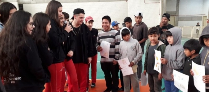 Col�gio Unesc recebe alunos da Escola Estadual Ind�gena Nhu Por�