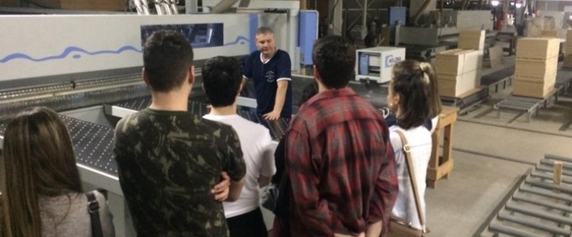 Alunos de Design v�o propor solu��es para produtos de ind�stria moveleira