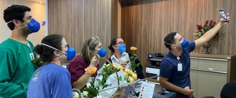 Unesc presenteia profissionais da sa�de de Crici�ma nesta P�scoa