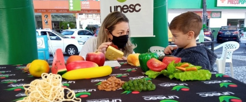 Unesc d� dicas de alimenta��o saud�vel em Ararangu�