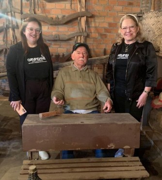 MEMBRAS DO GRUPEHME REALIZAM ESTUDOS SOBRE ESCOLAS MULTISSERIADAS