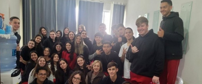 Projeto da Unesc transforma lminas de raio-x em ao sustentvel